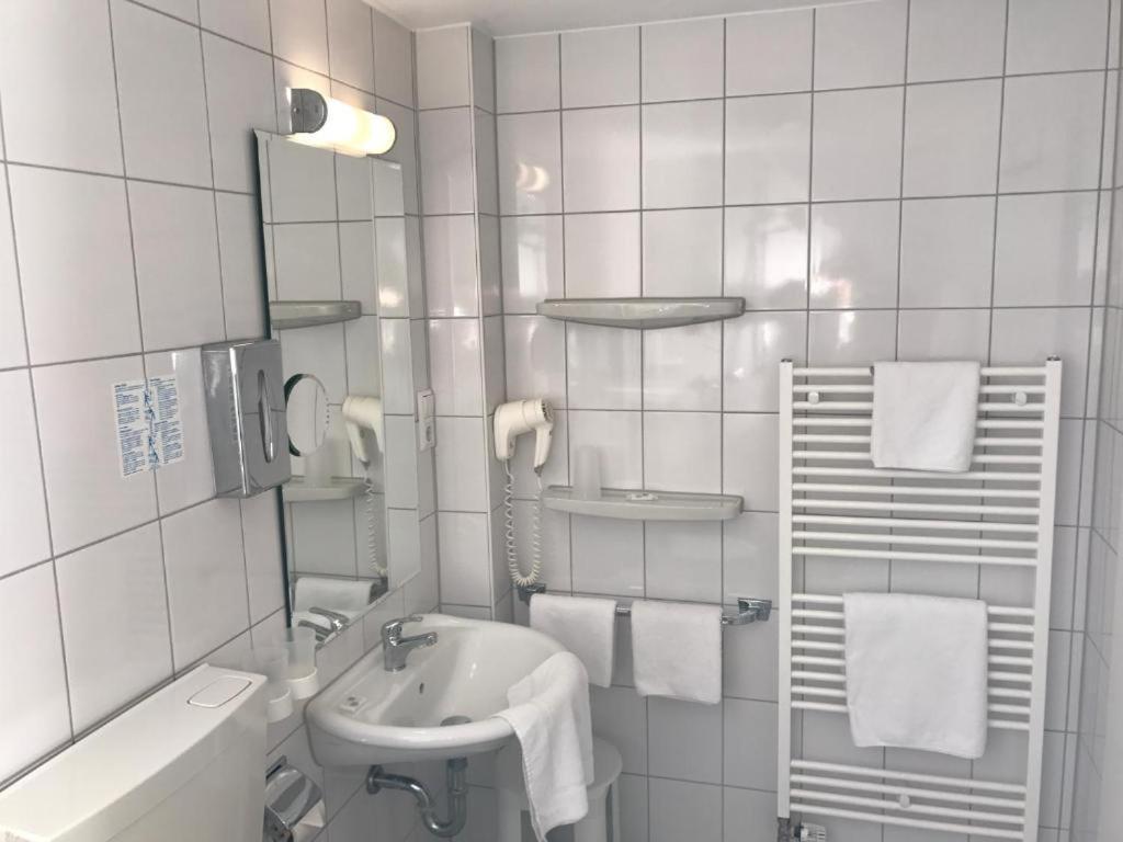 Gaestehaus Hein Бопард Екстериор снимка